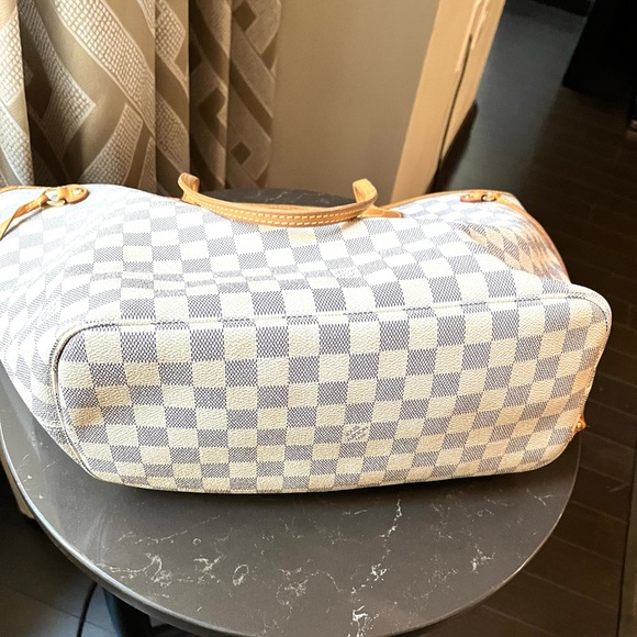 SOLD - Louis Vuitton Damier Azur Neverfull MM - Picture 6 of 16